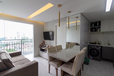 Sala de apartamento à venda com 2 quartos, 40m² em Vila Inglesa, São Paulo