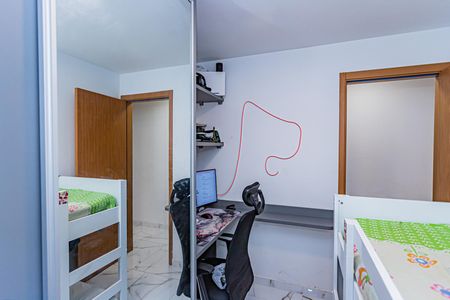 Apartamento à venda com 44m², 2 quartos e 1 vagaQuarto 2