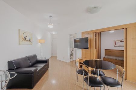 Sala de apartamento para alugar com 2 quartos, 60m² em Vila Mariana, São Paulo