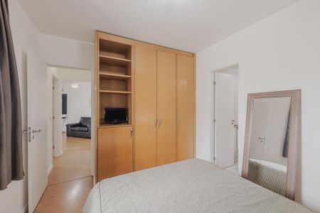 Apartamento para alugar com 60m², 2 quartos e 2 vagas Apartamento para alugar com 60m², 2 quartos e 2 vagasSuíte