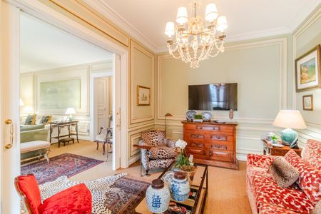 Sala de TV de apartamento à venda com 3 quartos, 210m² em Cerqueira César, São Paulo