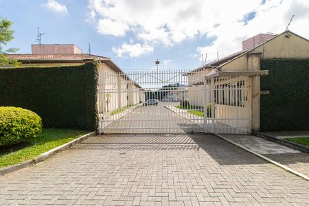 Apartamento para alugar com 52m², 2 quartos e 1 vagaFachado do condomínio