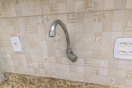 Casa à venda com 60m², 2 quartos e sem vaga Casa à venda com 60m², 2 quartos e sem vagaCozinha - Torneira