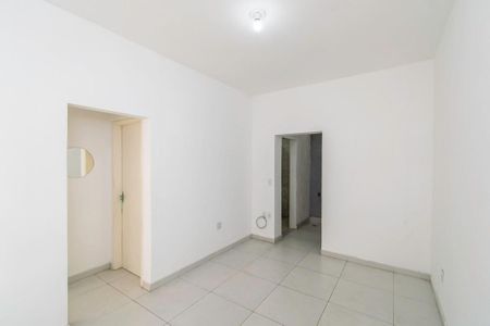 Sala de casa à venda com 2 quartos, 60m² em Olaria, Rio de Janeiro