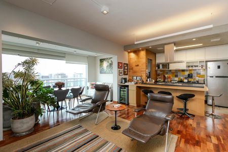 Sala de apartamento para alugar com 1 quarto, 73m² em Jardim das Acacias, São Paulo