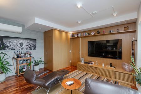 Apartamento para alugar com 73m², 1 quarto e 2 vagasSala