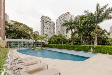 Apartamento para alugar com 73m², 1 quarto e 2 vagasPiscina