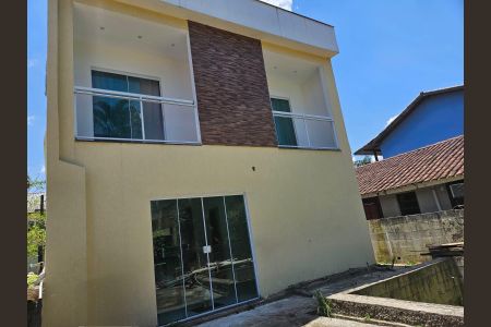 Casa de condomínio à venda com 161m², 3 quartos e 2 vagas Casa de condomínio à venda com 161m², 3 quartos e 2 vagasÁrea externa