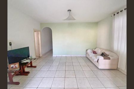 Casa à venda com 360m², 5 quartos e 5 vagas