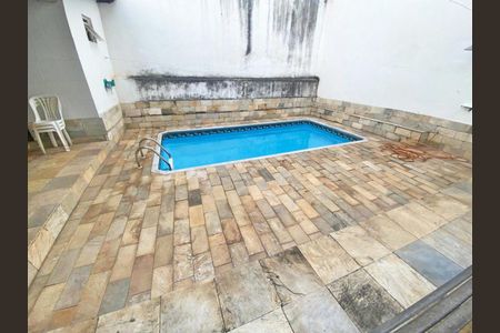 Casa à venda com 360m², 5 quartos e 5 vagas