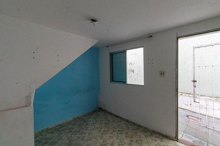 Casa para alugar com 60m², 2 quartos e 1 vagaQuarto Externo 