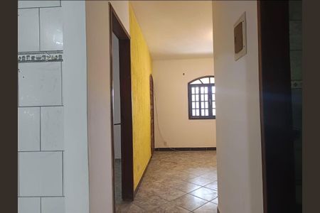 Sala de casa para alugar com 2 quartos, 104m² em Inoã, Maricá