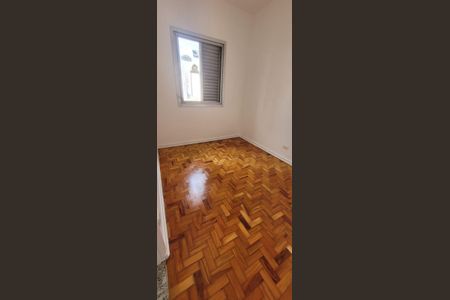 Quarto de apartamento à venda com 4 quartos, 100m² em Vila Gumercindo, São Paulo