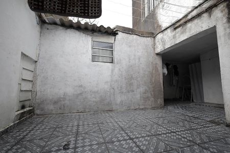 Casa à venda com 200m², 1 quarto e 2 vagasQuintal