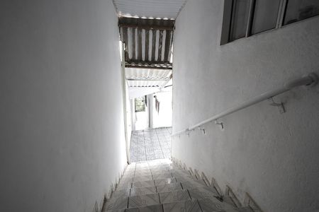 Casa à venda com 200m², 1 quarto e 2 vagasEscada