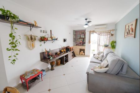 Sala de apartamento para alugar com 2 quartos, 88m² em Jardim da Luz, Taubaté