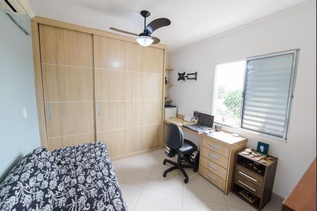 Quarto de apartamento para alugar com 2 quartos, 88m² em Jardim da Luz, Taubaté