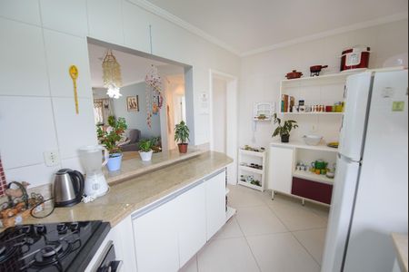Apartamento para alugar com 88m², 2 quartos e 2 vagasCozinha
