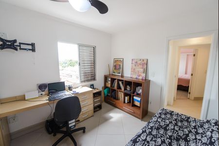 Apartamento para alugar com 88m², 2 quartos e 2 vagasQuarto