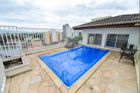 Apartamento para alugar com 88m², 2 quartos e 2 vagasÁrea comum - Piscina