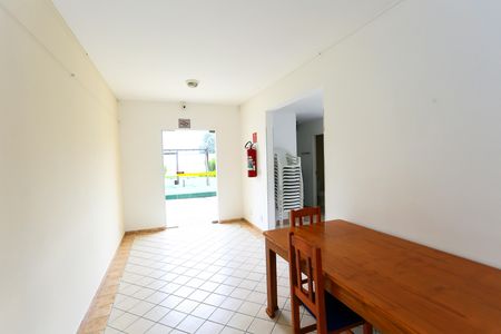 Apartamento para alugar com 85m², 2 quartos e 2 vagasÁrea comum - Salão de festas