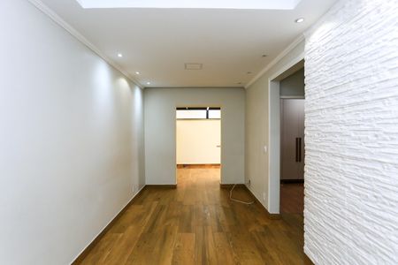 Apartamento para alugar com 85m², 2 quartos e 2 vagasSala 