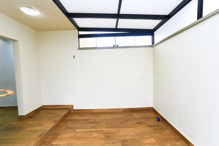 Varanda de apartamento para alugar com 2 quartos, 85m² em Parque Ipe, São Paulo
