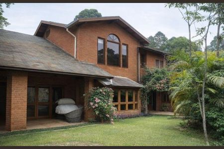 Casa para alugar com 5 quartos, 514m² em Parque dos Principes, São Paulo