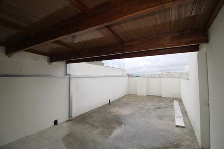 Apartamento à venda com 97m², 2 quartos e 1 vagaÁrea de Serviço