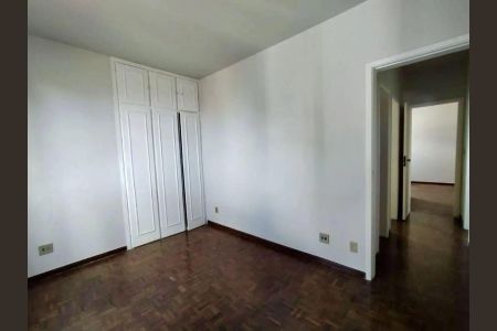 Apartamento à venda com 95m², 3 quartos e 1 vagaquarto 