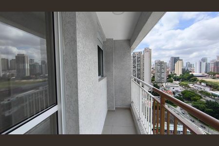 Apartamento para alugar com 43m², 2 quartos e 1 vagaVaranda