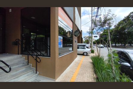 Apartamento para alugar com 43m², 2 quartos e 1 vagaFachada + Plaquinha