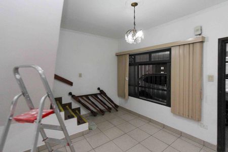 Sala de casa à venda com 4 quartos, 200m² em Vila Antonieta, São Paulo