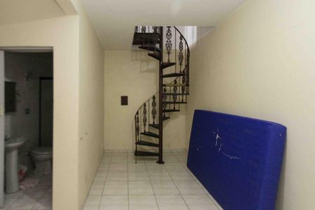 Casa à venda com 200m², 4 quartos e 2 vagasSuite