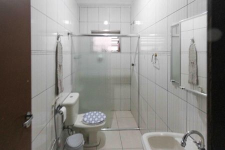 Casa à venda com 200m², 4 quartos e 2 vagasBanheiro Social