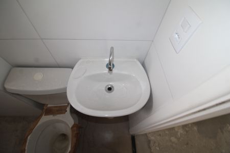 Banheiro de apartamento à venda com 1 quarto, 39m² em Piqueri, São Paulo