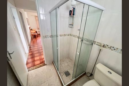 Casa para alugar com 292m², 2 quartos e 3 vagasBanheiro