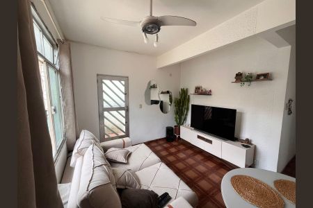 Sala de casa para alugar com 2 quartos, 292m² em Tanque, Rio de Janeiro