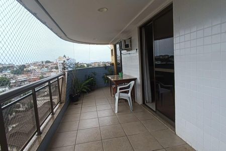 Varanda de apartamento para alugar com 3 quartos, 109m² em Jardim Vinte E Cinco de Agosto, Duque de Caxias