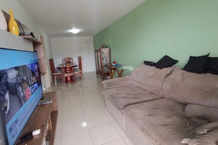 Apartamento para alugar com 109m², 3 quartos e 2 vagasSala