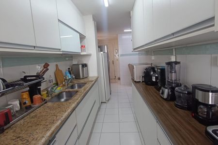 Apartamento para alugar com 109m², 3 quartos e 2 vagasCozinha