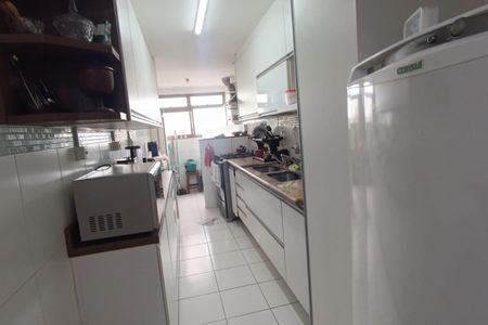 Apartamento para alugar com 109m², 3 quartos e 2 vagasCozinha