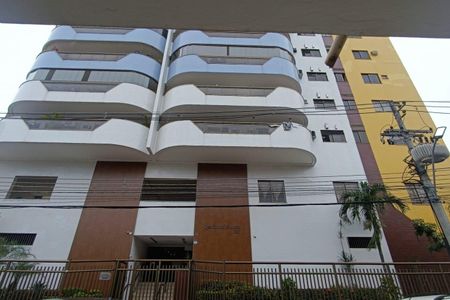 Apartamento para alugar com 109m², 3 quartos e 2 vagasFachada