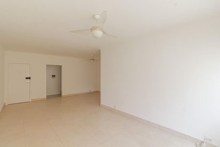 Sala de apartamento para alugar com 2 quartos, 100m² em Moema, São Paulo