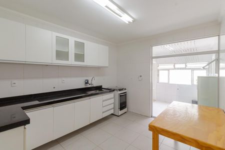 Apartamento para alugar com 100m², 2 quartos e 1 vaga Apartamento para alugar com 100m², 2 quartos e 1 vagaCozinha