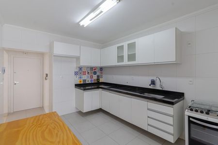 Apartamento para alugar com 100m², 2 quartos e 1 vaga Apartamento para alugar com 100m², 2 quartos e 1 vagaCozinha