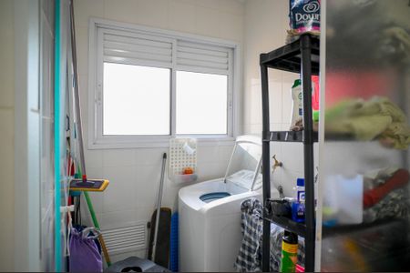 Apartamento à venda com 60m², 2 quartos e 1 vaga Apartamento à venda com 60m², 2 quartos e 1 vagaÁrea de Serviço