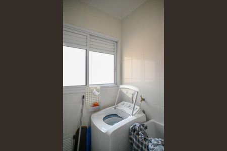 Apartamento à venda com 60m², 2 quartos e 1 vaga Apartamento à venda com 60m², 2 quartos e 1 vagaÁrea de Serviço