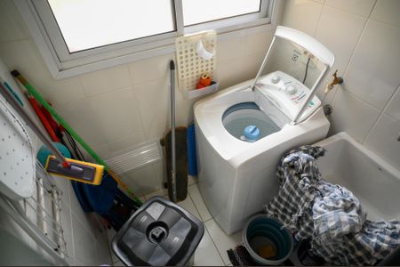 Apartamento à venda com 60m², 2 quartos e 1 vaga Apartamento à venda com 60m², 2 quartos e 1 vagaÁrea de Serviço