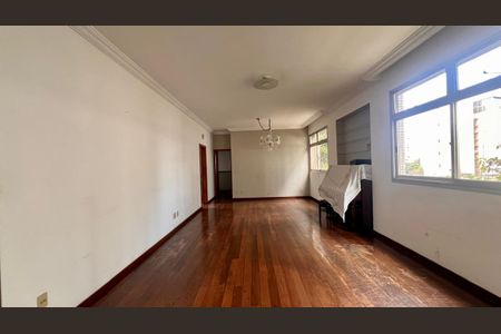 Apartamento à venda com 209m², 4 quartos e 2 vagassala 